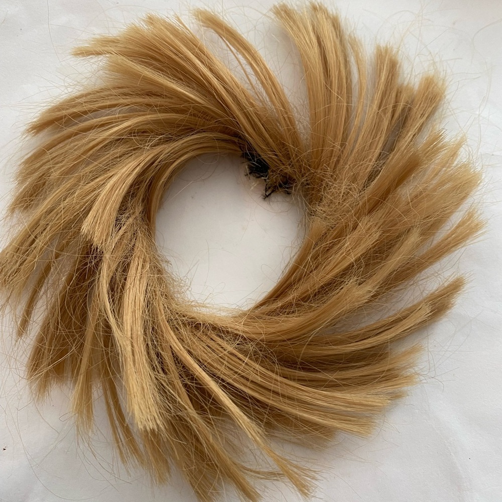 spiky hair ponytail holder scrunchie hairpiece - blonde